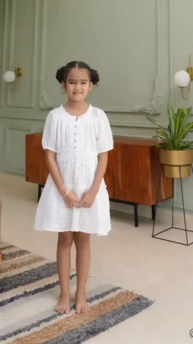 Simple, stylish and full of everyday happiness in this Pink Button-Down Shirt Dress 💕
Crisp collar, functional pockets and the perfect length for play and twinning — this is the dress she’ll live in all summer.
This is the outfit that makes me smile every single time I see her in it.
Comment PINK right now for your order link in DM!
#MiraAndMini #PinkShirtDress #EverydayTwinning